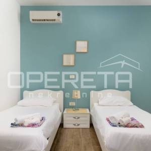 Istra, Svetvinčenat, dvije vile u kompletu, bazen, sauna, namješteno