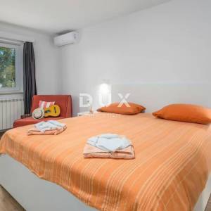 ISTRA, TINJAN - Kuća s bazenom na rubu naselja