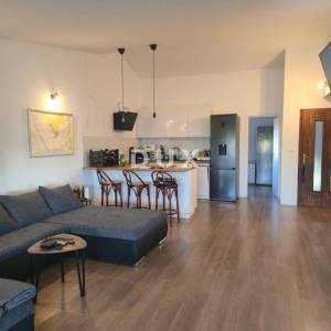 ISTRA, VALBANDON, FAŽANA - Prostrani stan na odličnoj lokaciji