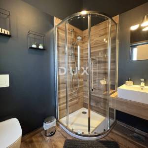 ISTRA, ŽMINJ – moderna vila s bazenom