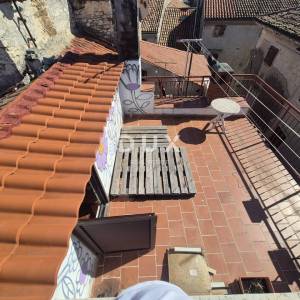 ISTRA,VODNJAN - Autentična kamena kuća s krovnom terasom u srcu Vodnjana, pogled na more