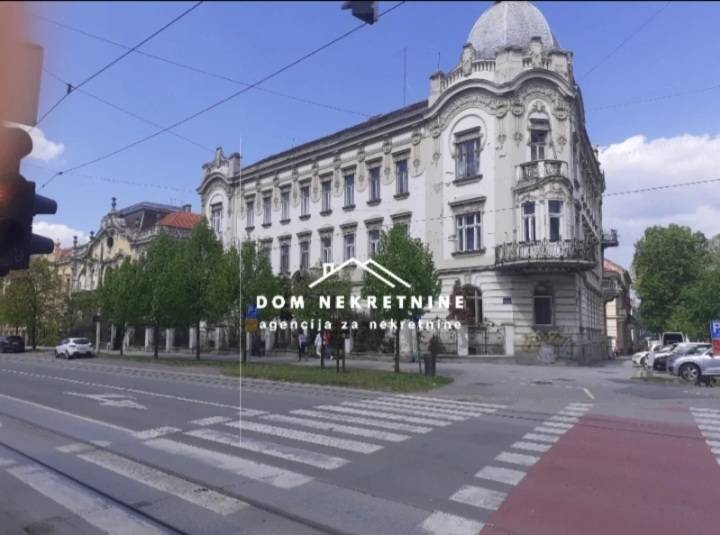 IZNAJMLJUJE SE ŠESTEROSOBNI STAN U OSIJEKU U CENTRU