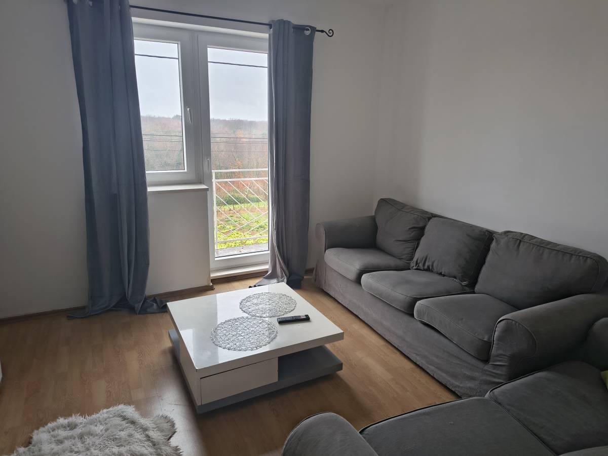 Iznajmljujem stan na dugoročno