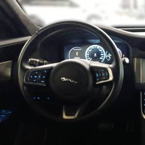 Jaguar XF PRESTIGE 2.0D 180 - 3 godine jamstva