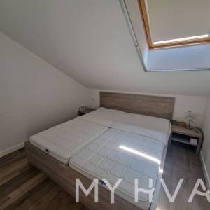 Jedinstvena kuća prvi red do mora u Jelsi/Vrboskoj