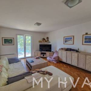 Jedinstvena kuća prvi red do mora u Jelsi/Vrboskoj