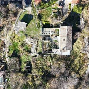 Kamena kuća s velikim zemljištem i pogledom na more – Crikvenica