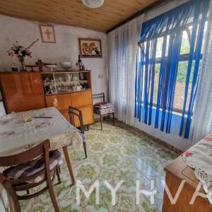 Kamena kuća sa mostom u Vrbanju