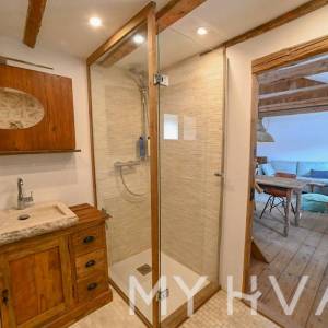 Kamena kuća u srcu Starog Grada