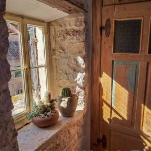 Kamena kuća u srcu Starog Grada