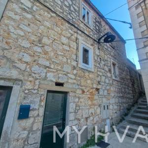 Kamena kuća u srcu Vrboske