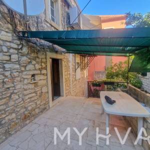 Kamena kuća u srcu Vrboske