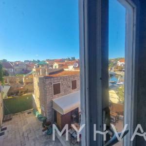 Kamena kuća u srcu Vrboske