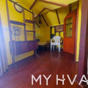 Kamena kuća u Vrboskoj