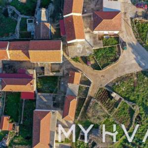 Kamena kuća u Zastražišću