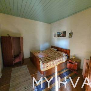 Kamena kuća u Zastražišću