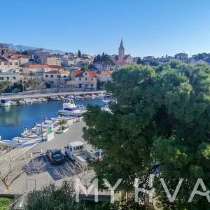 Kamena Kuća uz more u Sumartinu