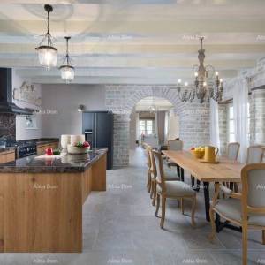 Kamena kuća za odmor ! Blizina Kanfanara!