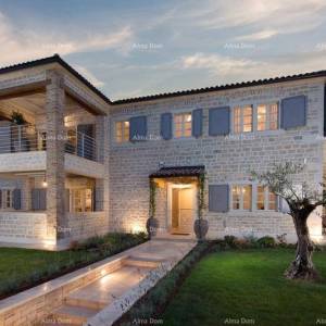 Kamena kuća za odmor ! Blizina Kanfanara!