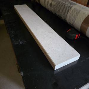 Kameni pragovi za terase i sl.