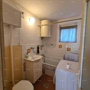 Kaštanjer. Prodaja- stan s dvije spavaće sobe na odličnoj lokaciji, Pula!