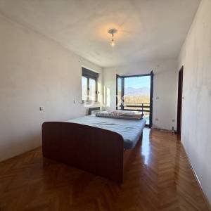 KASTAV, SPINČIĆI - Dvoetažni stan za dugoročni najam!