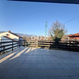 KASTAV, SPINČIĆI - Dvoetažni stan za dugoročni najam!