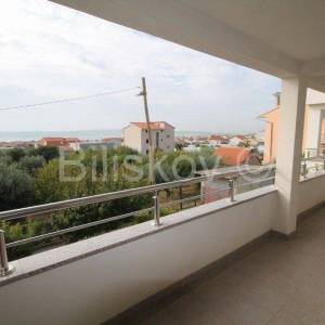 Kaštel Stari, stan 101m2, prodaja