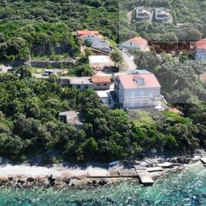 Korčula Žrnovo građevinsko zemljište 582 m2 + dozvola - 40m od mora!