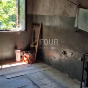 Kostrena, samostojeća prizemnica za adaptaciju