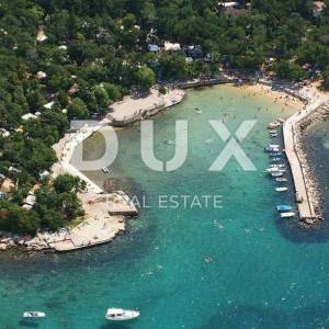 KRALJEVICA - Dvojna villa s bazenom u blizini mora!