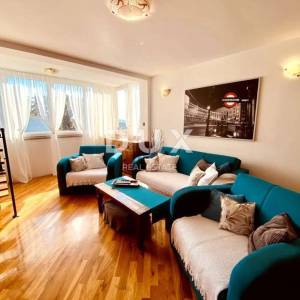 RIJEKA, KRALJEVICA – dvoetažan stan 56 m², uređen apartman!