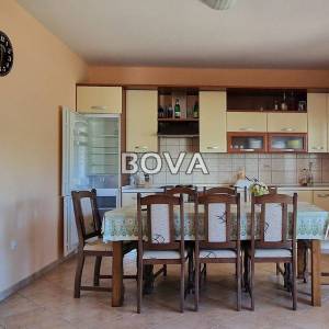 Kuća 280m2 – Privlaka *POGLED MORE* (ID-2578/A)