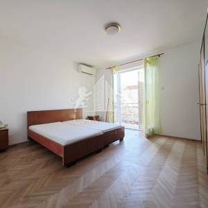 Kuća na prodaju Zadar, Brodarica – 120 m od mora