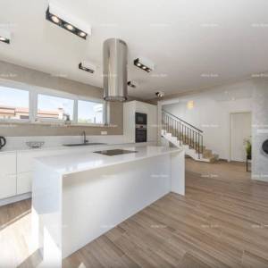 Kuća, Novogradnja u Novoj Vas