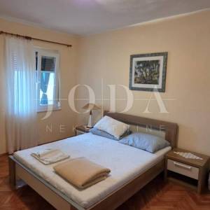 Kuća s investicijskim potencijalom | Zaleđe Crikvenice