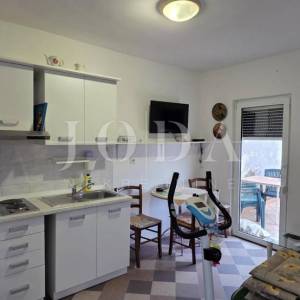 Kuća s investicijskim potencijalom | Zaleđe Crikvenice