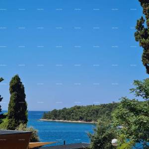 Kuća za adaptaciju sa velikom parcelom!  Rovinj Porton Biondi.