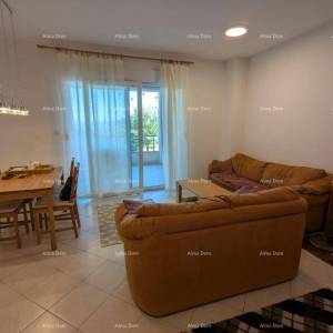 LABIN, Apartman s pogledom na more i vrtom