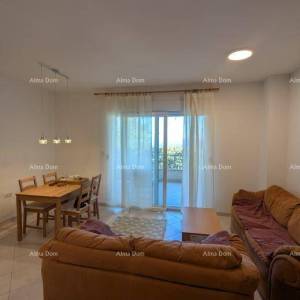 LABIN, Apartman s pogledom na more i vrtom