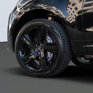 Land Rover Discovery R-DYN SE 3.0