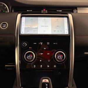 Land Rover Discovery Sport R-DYN S 1.5 300 PHEV - 3 godine jamstva