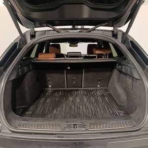 Land Rover Range Rover Velar 3.0 D R-DYN D300 - 3 godine jamstva