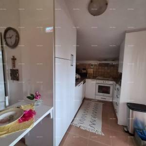 Ližnjan – Apartmanska kuća s bazenom, 460 m².