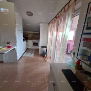 Ližnjan – Apartmanska kuća s bazenom, 460 m².