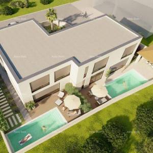 Ližnjan! Duplex kuća s bazenom!