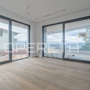 LOVRAN - Vrhunska novogradnja s pogledom na more