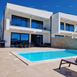 Luksuzna kuća s bazenom u srcu Istre.