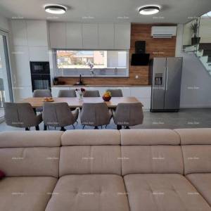 Luksuzna kuća s bazenom u srcu Istre.