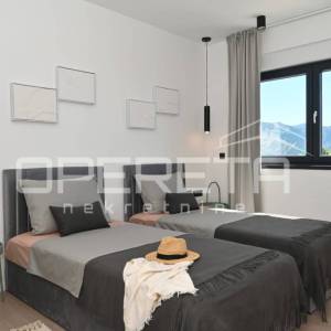 Luksuzna moderna vila s panoramskim pogledom na Split – Klis